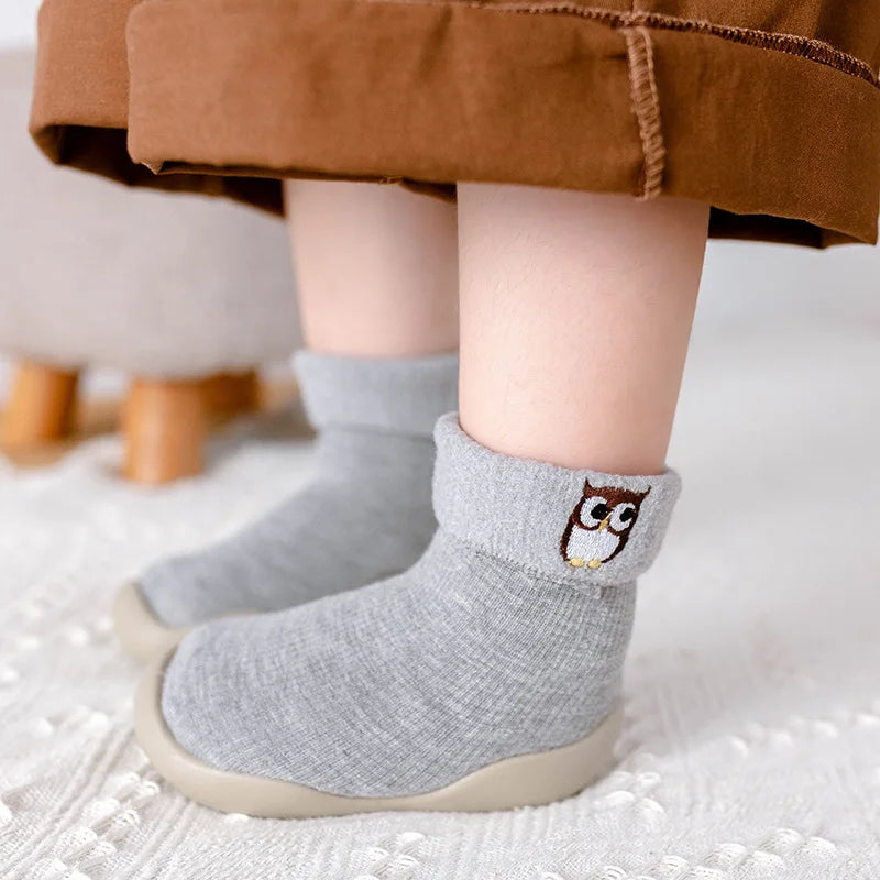 Chaussures d'hiver en chaussettes pour enfants
